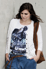 Shirt km met grote veer opdruk
