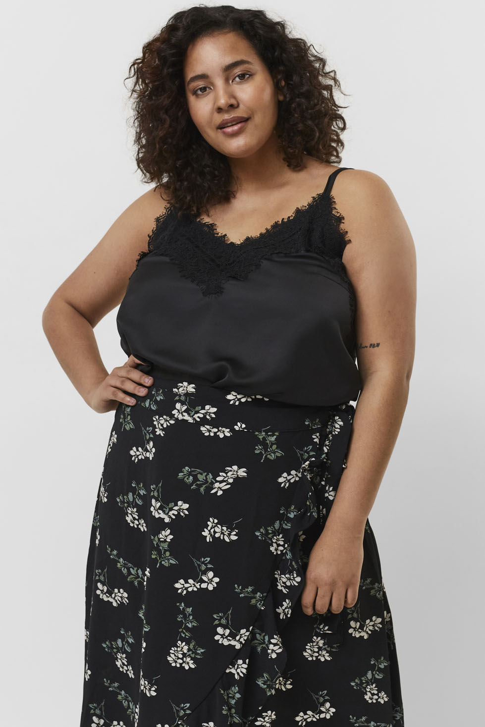 VMYNIKA SL SINGLET - K CURVE GA VMYNIKA SL SINGLET - K CURVE GA