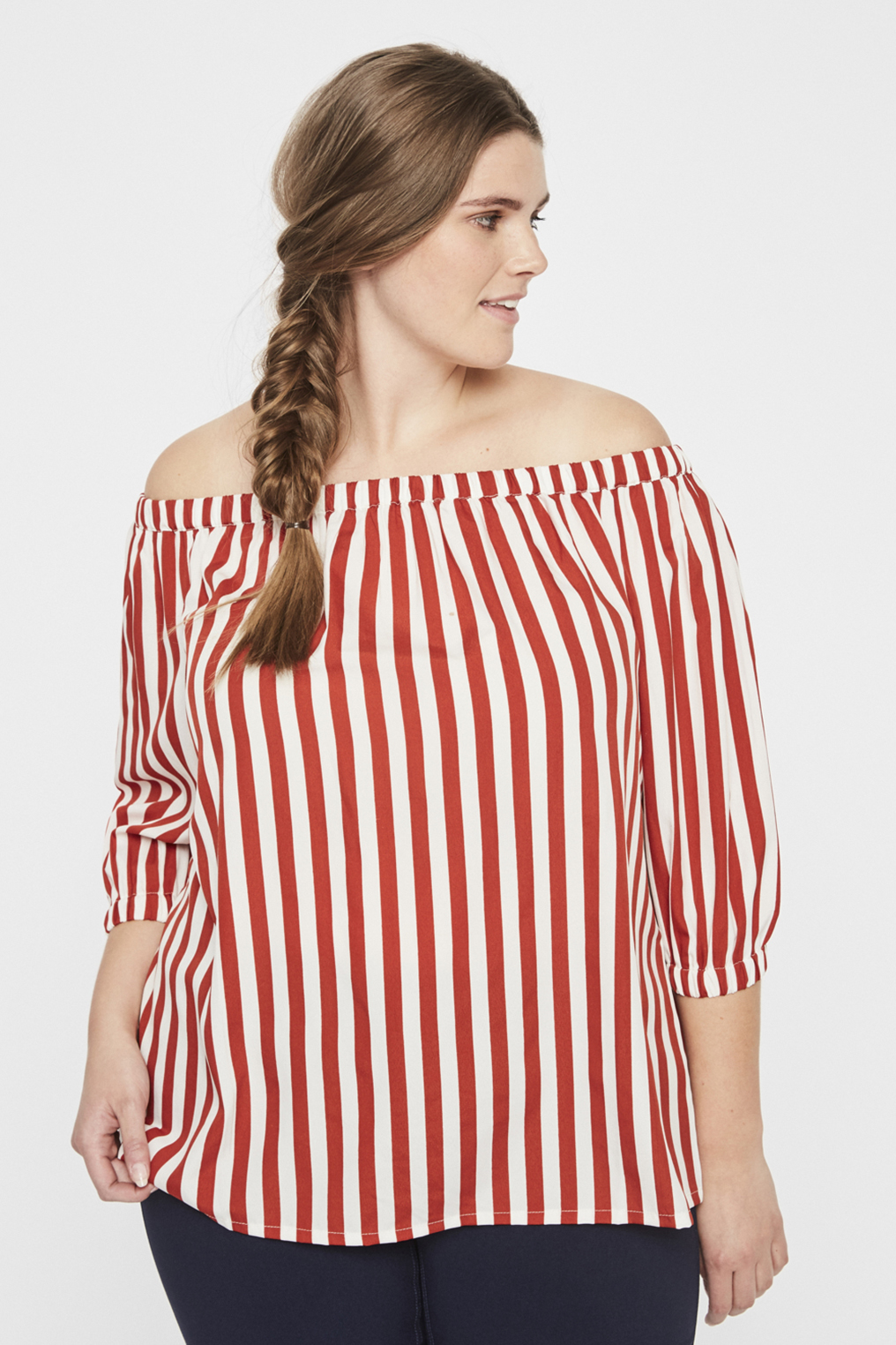 Blouse JIE Junarose off shoulder Blouse JIE Junarose off shoulder