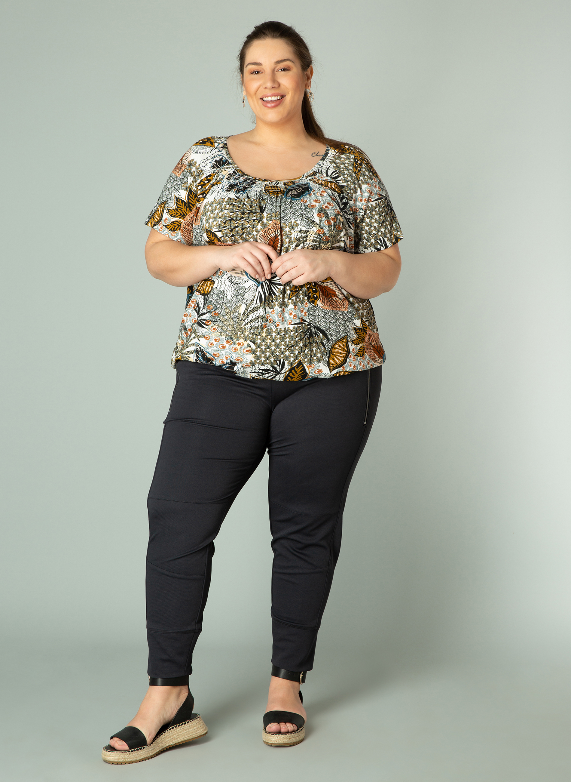 Shirt Yogia Essential Yesta 60 cm Shirt Yogia Essential Yesta 60 cm