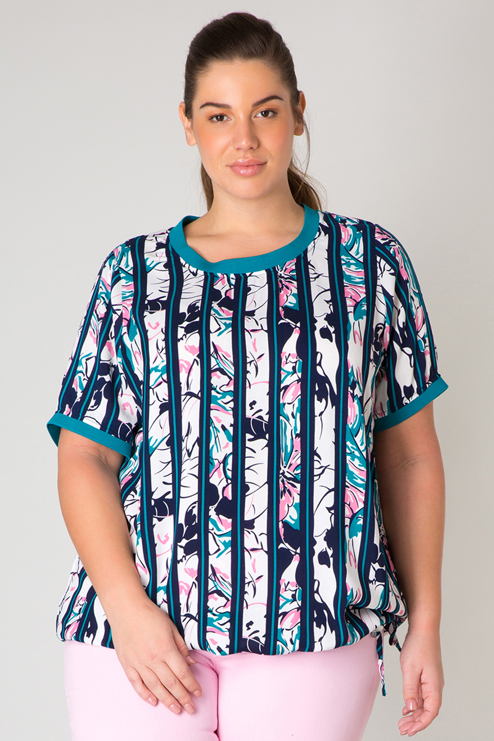 Shirt Yesta Juno streep bloem 78cm Shirt Yesta Juno streep bloem 78cm