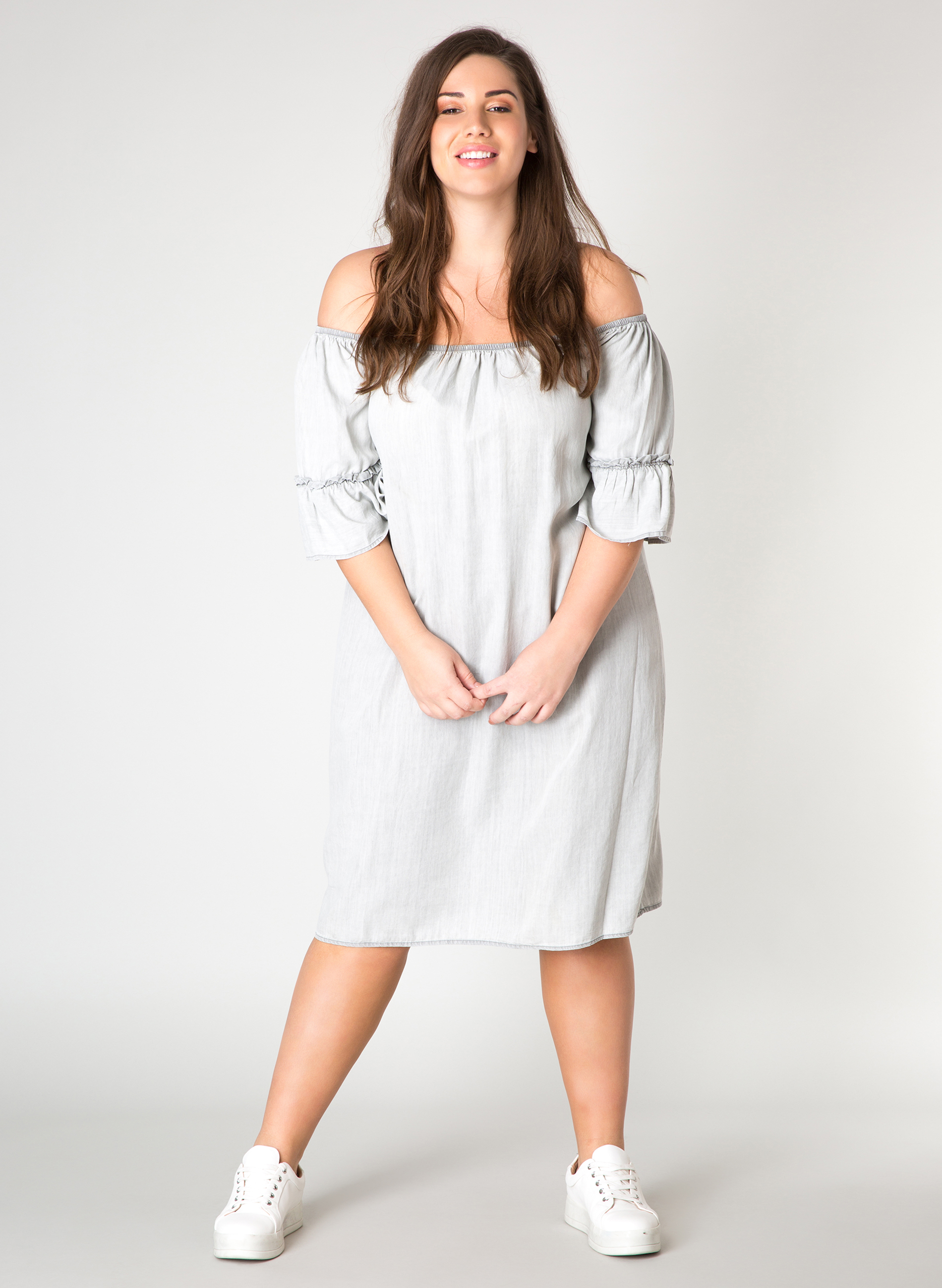 Jurk Yesta Jonita off shoulder 87CM Jurk Yesta Jonita off shoulder 87CM