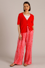 Yest vest Indiria Essential
