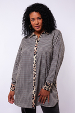 Exxcellent blouse Sally