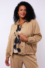 Exxcellent jasje Hailey