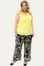 Singlet RENI Zhenzi opengewerkt