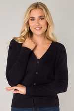 Base Level vest Yvon