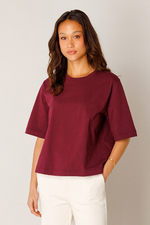 Base Level shirt Noa