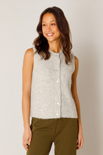 Base Level vest Nell