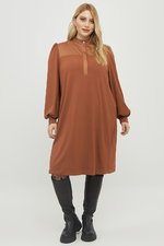 Mat fashion jurk pofmouw
