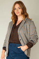 Yesta ruit blazer Aya Essential