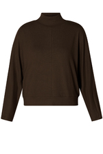 Yest Curve sweater Giselle