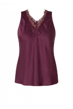 Yest Curve shirt Giuliana