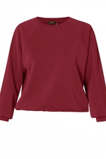 Yest Curve sweater Gabriela