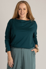 Yest Curve shirt Hania