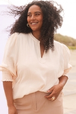 Yest Curve blouse Luna