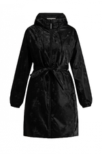 Yest Curve jas Romyra