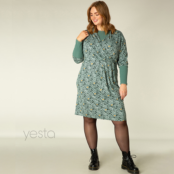 zusss broderie blouse