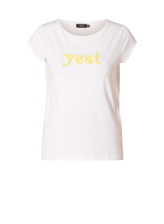 YEST shirt Mahnoor | 000391100148&nbsp;