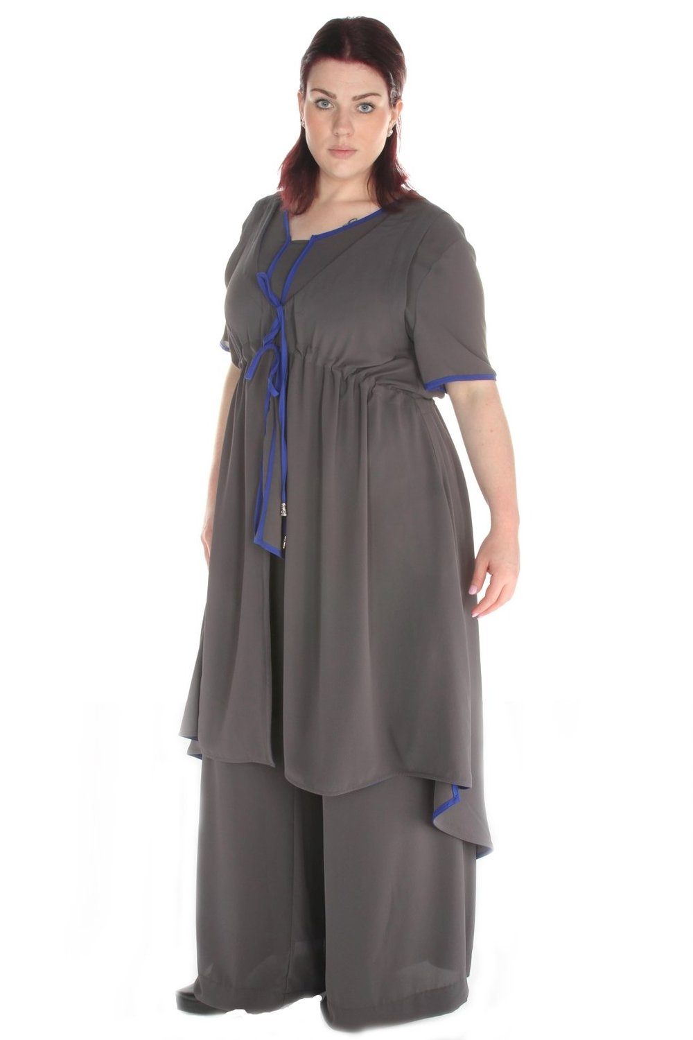 Grote maten kleding Online grote maten mode Zoek je plus size kleding online? Hier heb je het gevonden: gebruik ons handige overzicht met webshops, onderverdeeld in dameskleding, herenkleding en schoenen.
